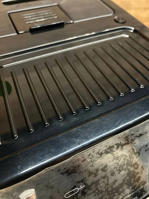 Automatyczny ekspres ciśnieniowy De'Longhi ECAM 550.65.SB - AGD Group Łódź