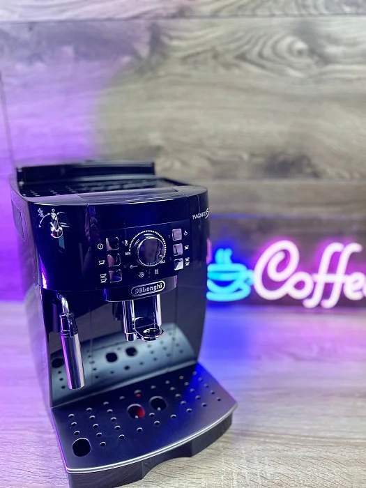 Automatyczny ekspres De'Longhi ECAM 21.117.B Magnifica S - AGD Group Łódź