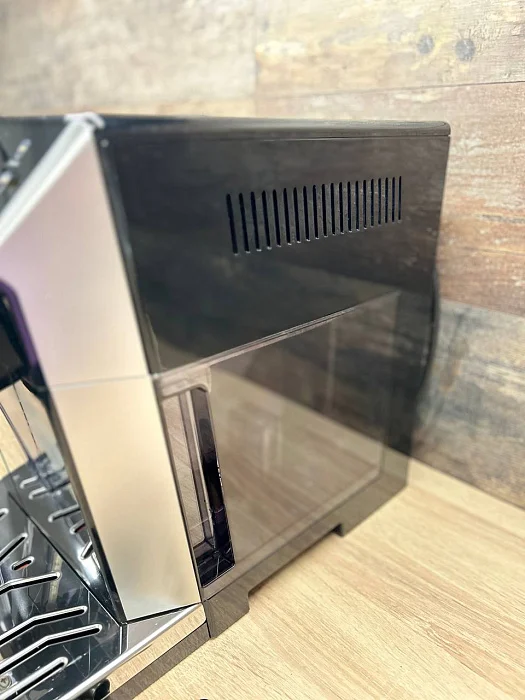 Automatyczny ekspres ciśnieniowy De'Longhi ECAM 550.65.SB - AGD Group Łódź