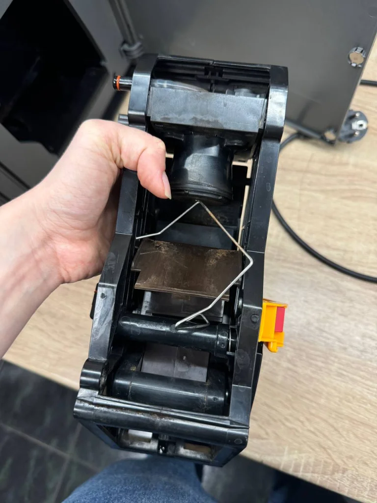 858b0f1d-8745-4dd0-9efb-4241bc263bba.jpg 858b0f1d-8745-4dd0-9efb-4241bc263bba.jpg